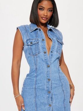 Sleeveless Button-Front Denim Dress - Light Blue